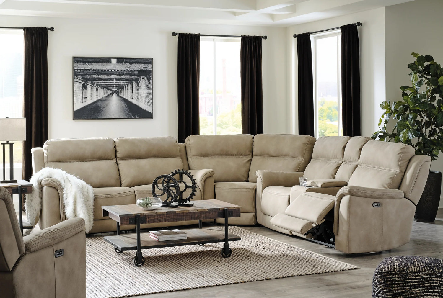 Reclining Sectionals > Power Reclining