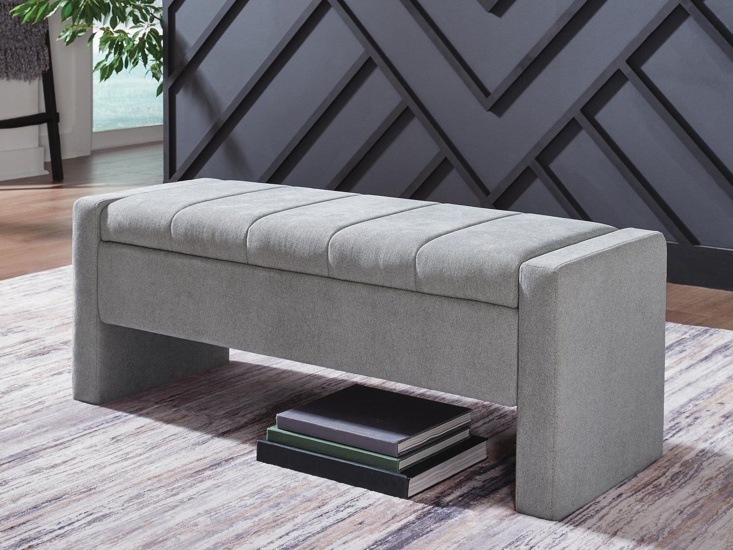Akselman Storage Bench