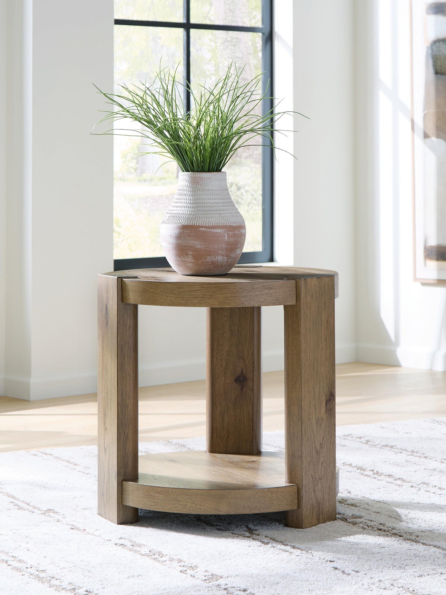 Flangren Round End Table