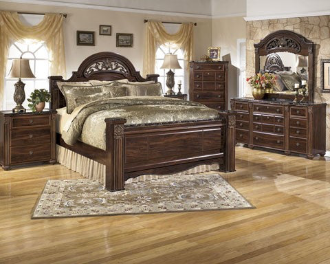 Gabriela Queen Poster Bed 5 pc Dresser, Mirror, Queen Post Bed